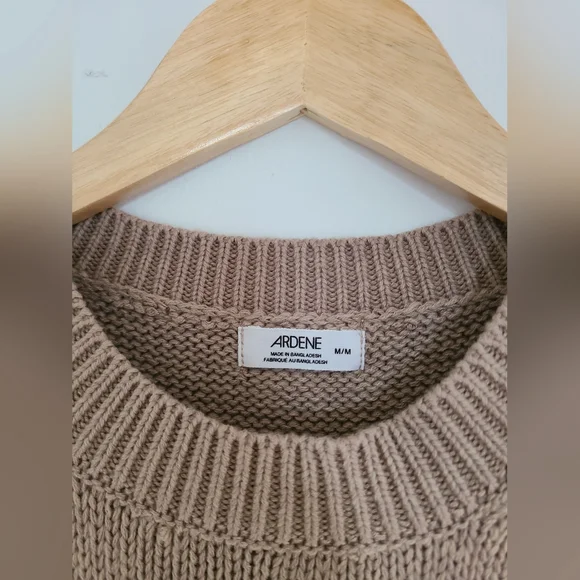 🦋3/$25🦋 Sweater Ribbed Vest - Picture 4 of 5